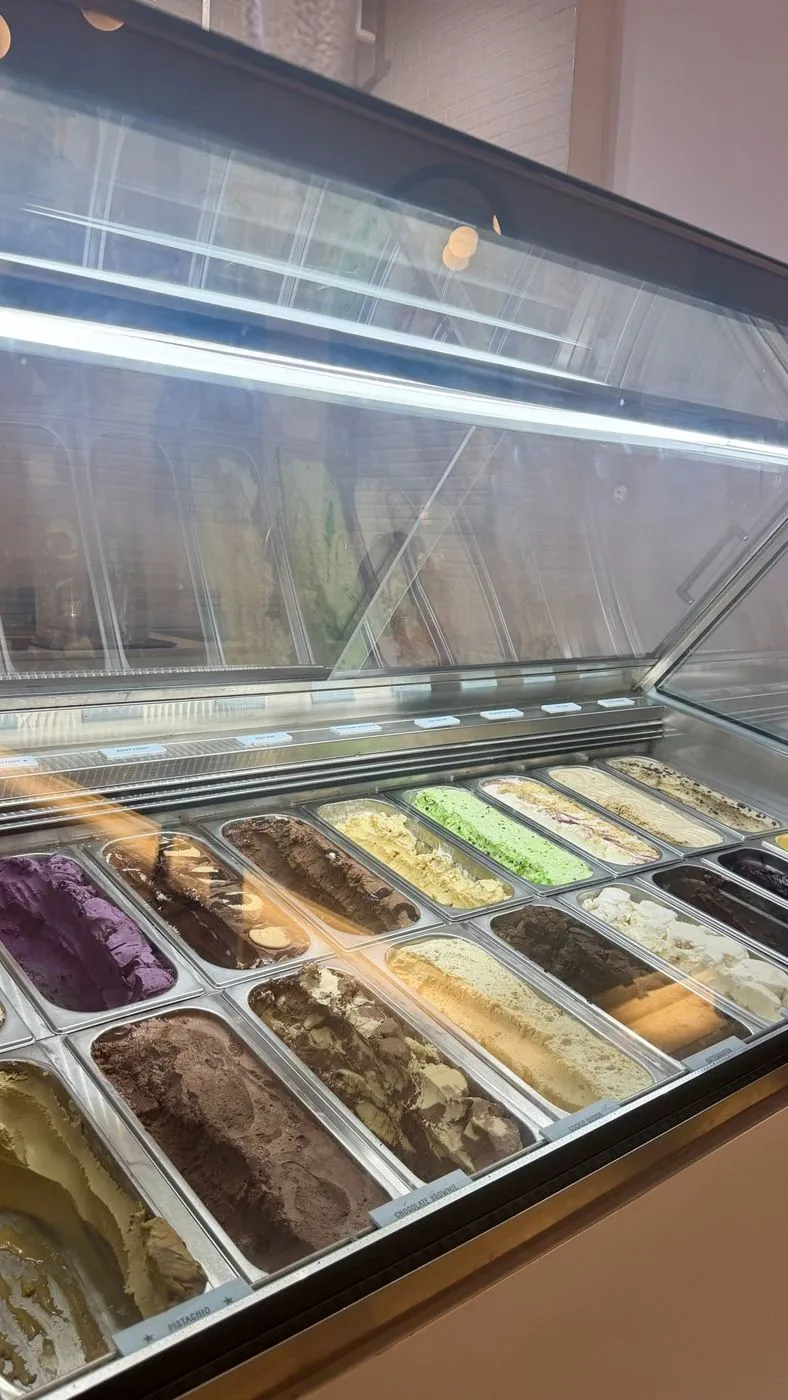 Ice-cream counter
