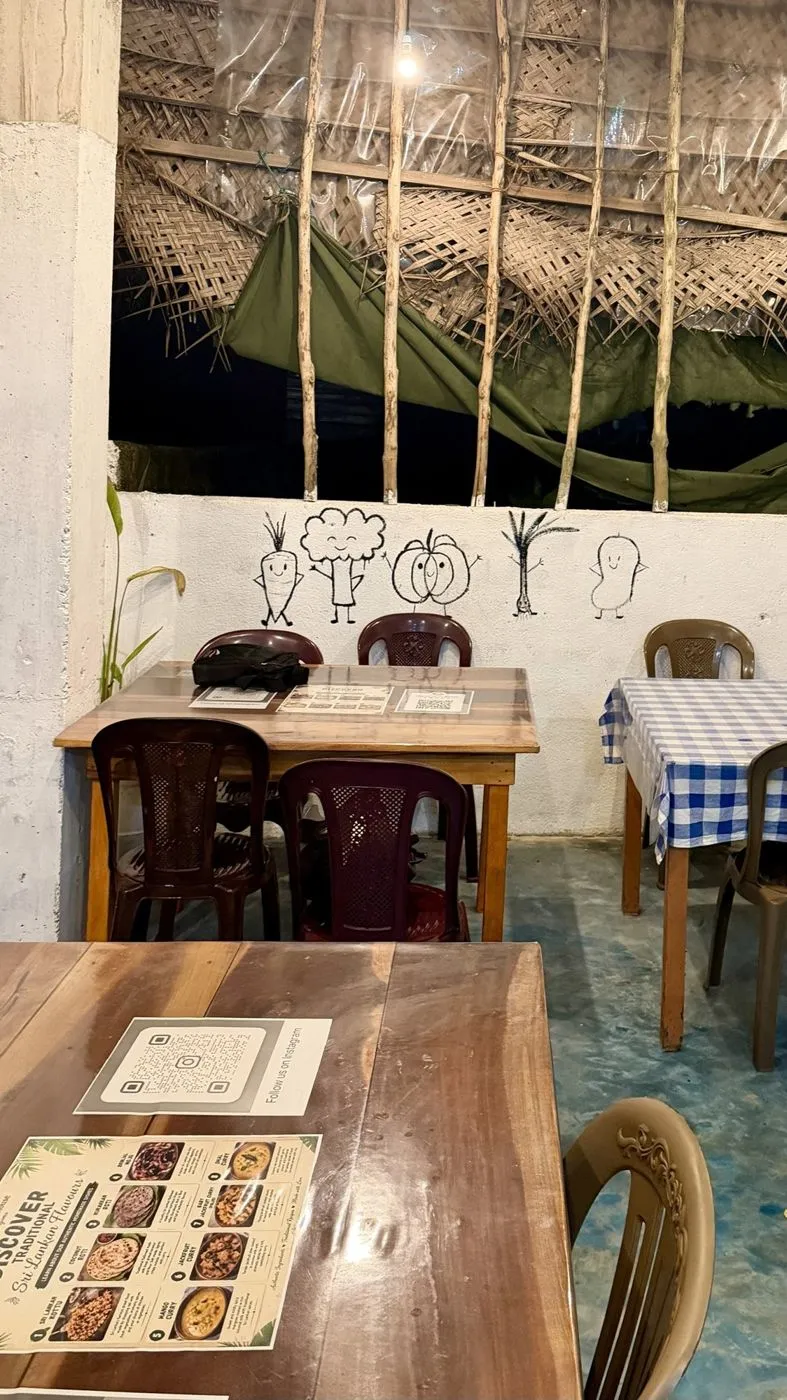 Hand-drawn smiling vegetables on the wall